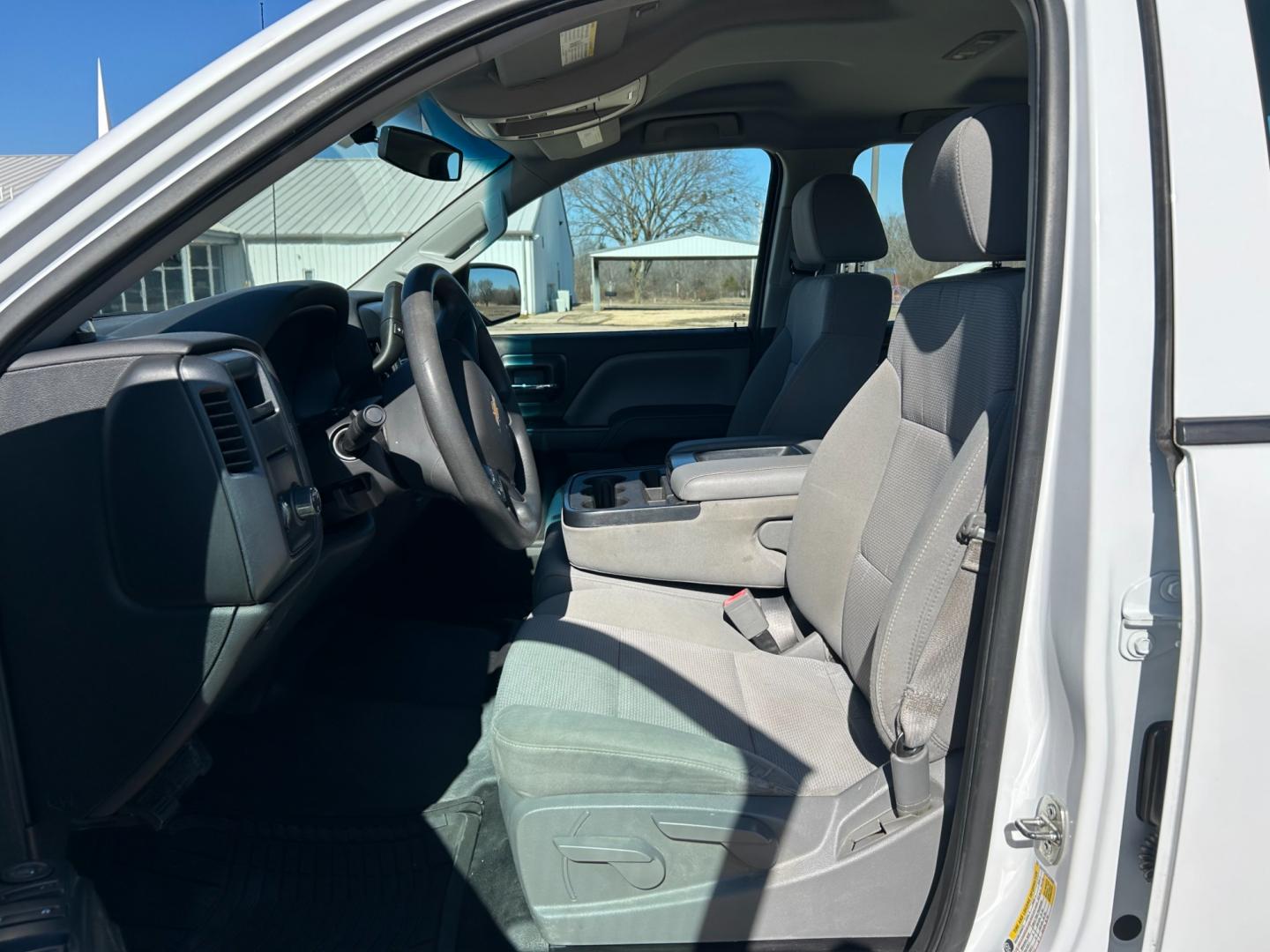 2015 White /Gray Chevrolet Silverado 1500 Work Truck Double Cab 2WD (1GCRCPEC1FZ) with an 5.3L V8 OHV 16V engine, 6-Speed Automatic transmission, located at 17760 Hwy 62, Morris, OK, 74445, (918) 733-4887, 35.609104, -95.877060 - 2015 CHEVY SILVERADO HAS THE 5.3L V8 AND IS RWD. IT FEATURES A KEYLESS ENTRY REMOTE, POWER WINDOWS, POWER MIRRORS, POWER LOCKS, AM/FM STEREO, PANDORA RADIO, AUX PORT, USB PORT, TRACTION CONTROL, CRUISE CONTROL, BACK UP CAMERA, BED COVER, BED LINER, AND HITCH. IT RUNS ON CNG (COMPRESSED NATURAL GAS) - Photo#8